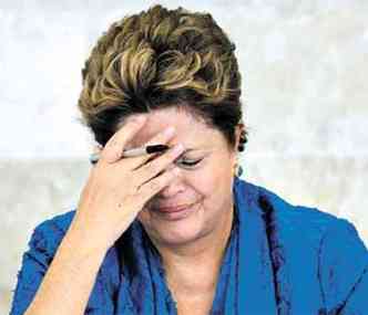 Dilma passou a quarta-feira reunida com ministros e assessores(foto: Uslei Marcelino/Reuters)