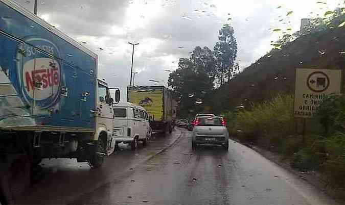 Trnsito ficou congestionado no sentido Belo Horizonte/Vitria(foto: Giuseppe Scciavico/Divulgao)