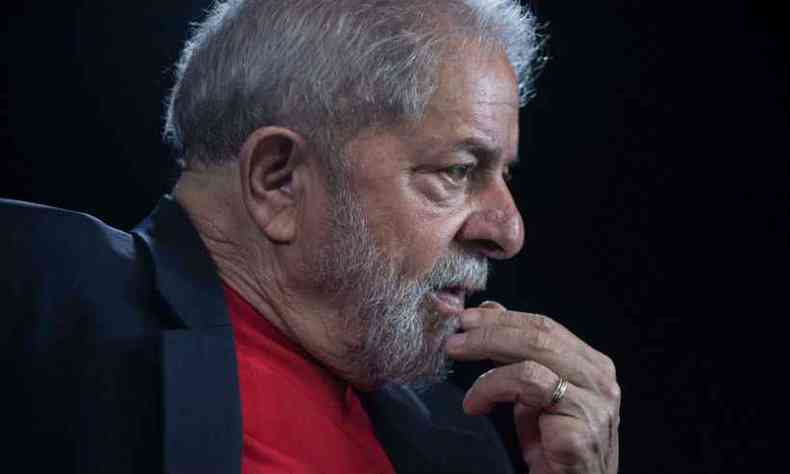 Defesa de Lula explicou que trs das quatro certides necessrias para registro de candidatura foram entregues(foto: Nelson Almeida/AFP)
