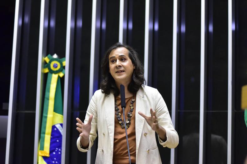 A deputada federal Duda Salabert (PDT-MG) vai apresentar um projeto de lei com o objetivo de autorizar o incentivo à doação de sangue em todo o Brasil(foto: Zeca Ribeiro/Câmara dos Deputados ) Duda Salabert
