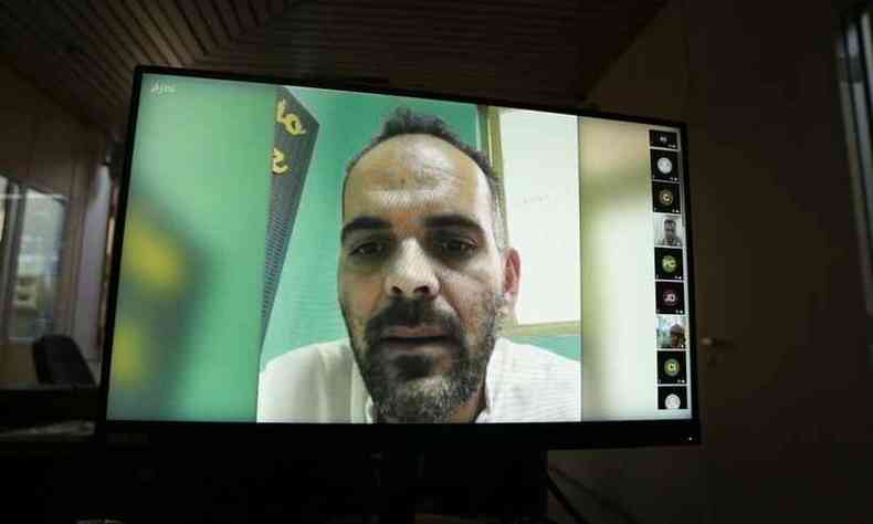 Rogrio Alkimim, vereador de Belo Horizonte, em tela de computador , durante sesso virtual