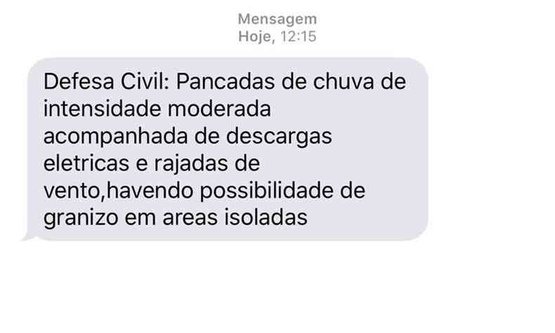 No incio da tarde desta tera-feira, Defesa Civil estadual divulgou enviou sms com alerta para chuva de granizo para usurio que cadastrou CEP do Bairro Cidade Nova(foto: Reproduo)