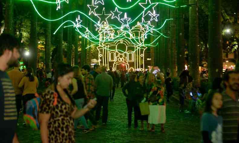 Iluminao de Natal da Praa da Liberdade