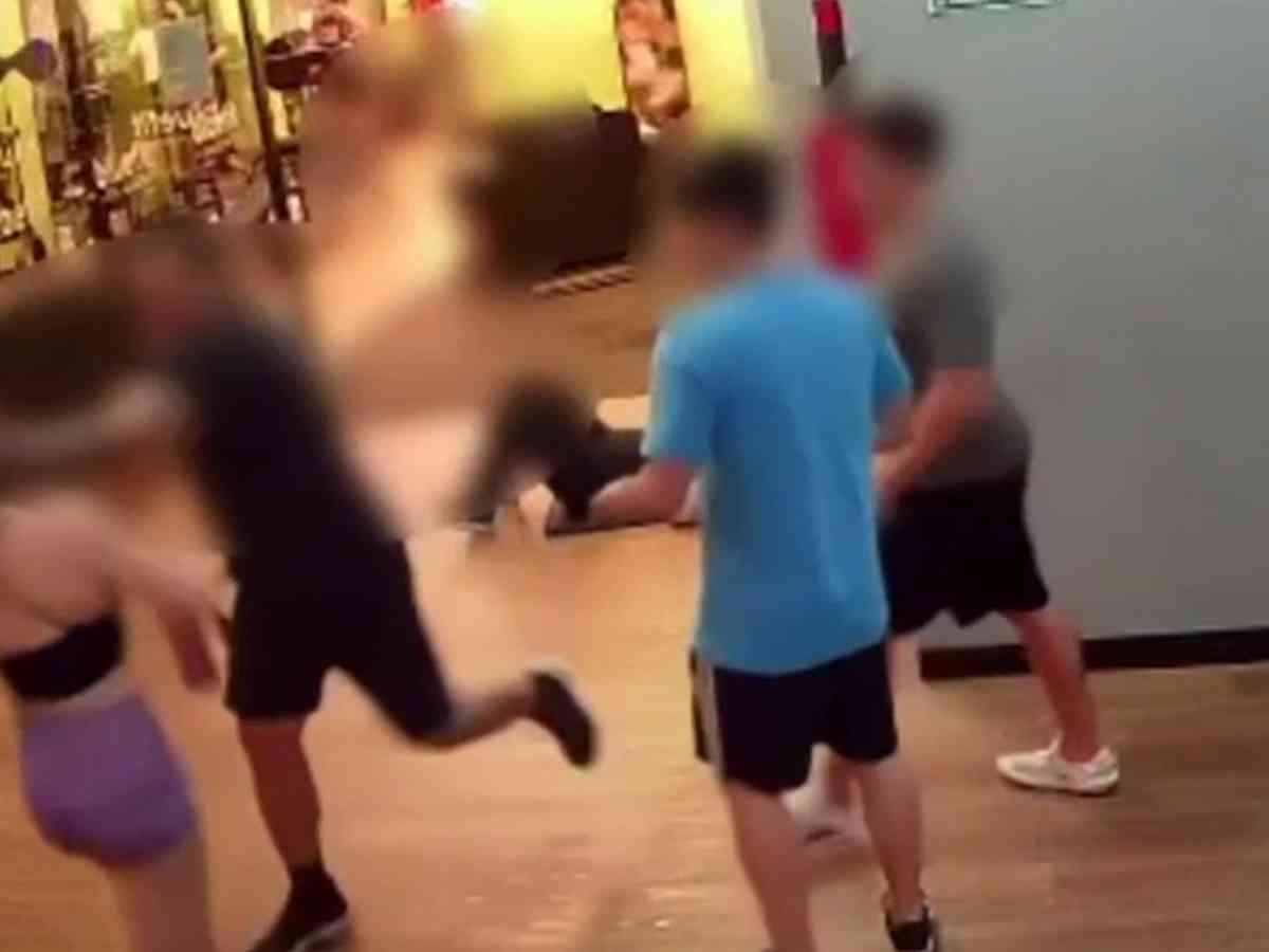 PM dá soco no rosto de uma jovem em academia; veja vídeo - Nacional -  Estado de Minas