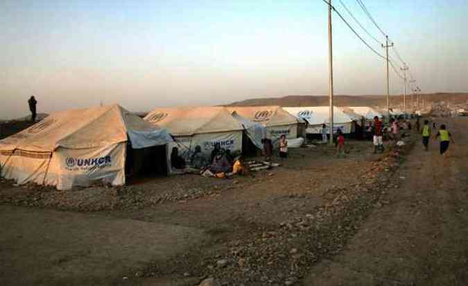 Estima-se que 1,8 milhes de refugiados tenham deixado a Sria nos ltimos 12 meses(foto: SAFIN HAMED / AFP)