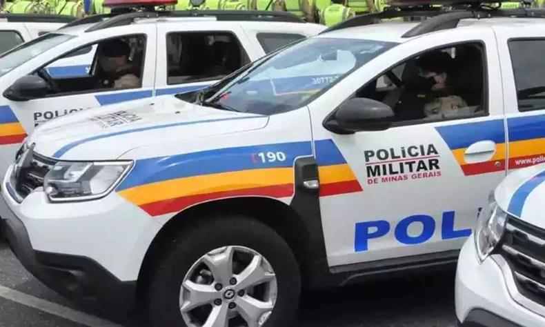 Suspeito foi encontrado pela PM durante um patrulhamento após uma denúncia(foto: Imagem ilustrativa - Gladyston Rodrigues/EM/D.A Press) Viatura da PMMG