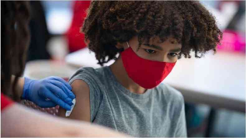 Os Estados Unidos j comearam a vacinar adolescentes(foto: Getty Images)