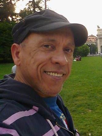 Na It�lia h� 23 anos, o eletricista Eliel Ferreira preferiu trocar a Europa pelos Estados Unidos, sendo que a vontade era estar em S�o Paulo(foto: Arquivo pessoal )