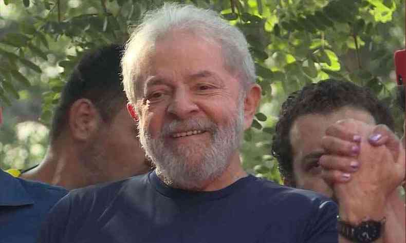 Candidato do PT, Lula est preso em Curitiba(foto: CARLOS REYES)