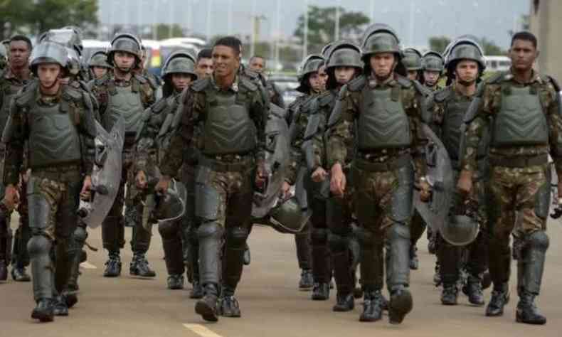 Militares do Exrcito