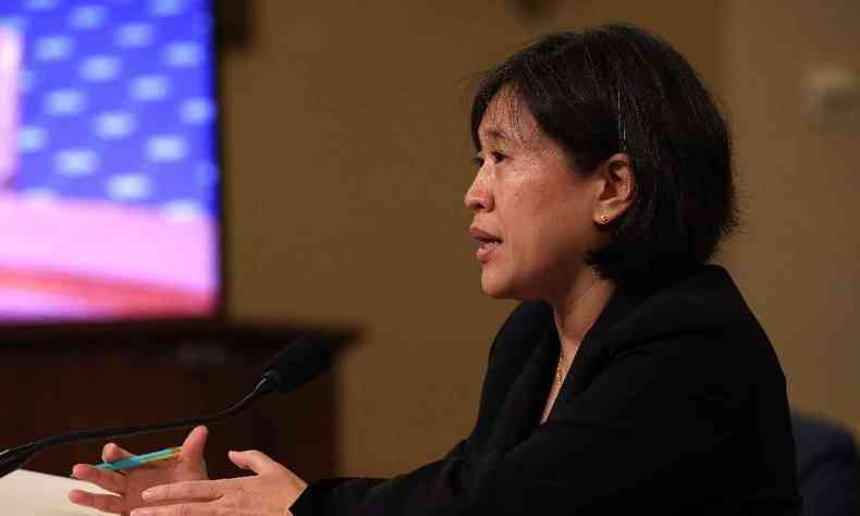 A representante comercial Katherine Tai fala durante uma audincia com o comit de mtodos e meios da Cmara no Capitlio em 13 de maio de 2021 em Washington DC