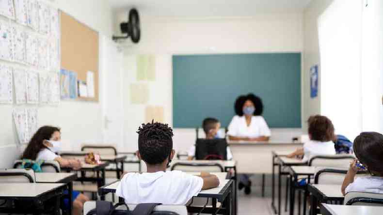 Presidente da Apeoesp diz que escolas no esto preparadas para receber ensino presencial(foto: Getty Images)