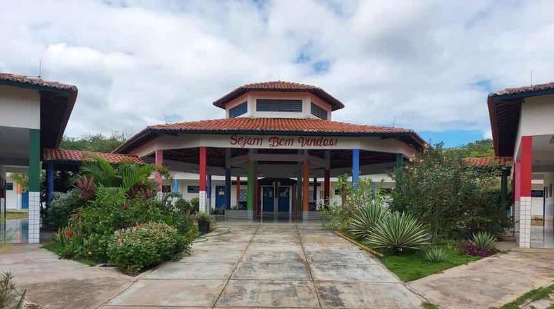 Escola Municipal Isaac de Alcntara Costa