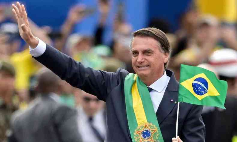 Jair Bolsonaro em desfile