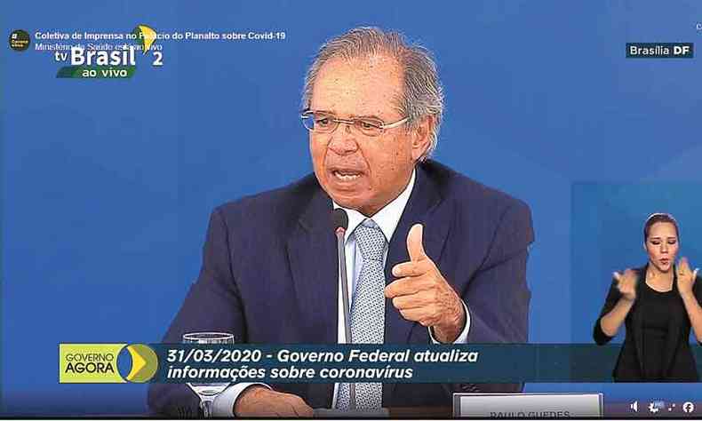 O ministro da Economia, Paulo Guedes, aposta no avano da imunizao, mas admite prorrogar ajuda emergencial(foto: Credito Reproducao da Internet - 31/3/20)