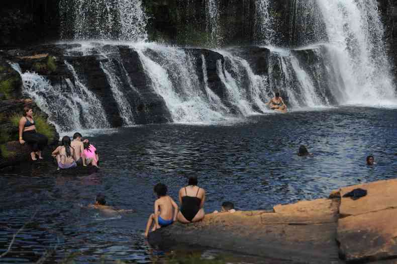 Cachoeira Grande fica em Santa do Riacho, em Minas