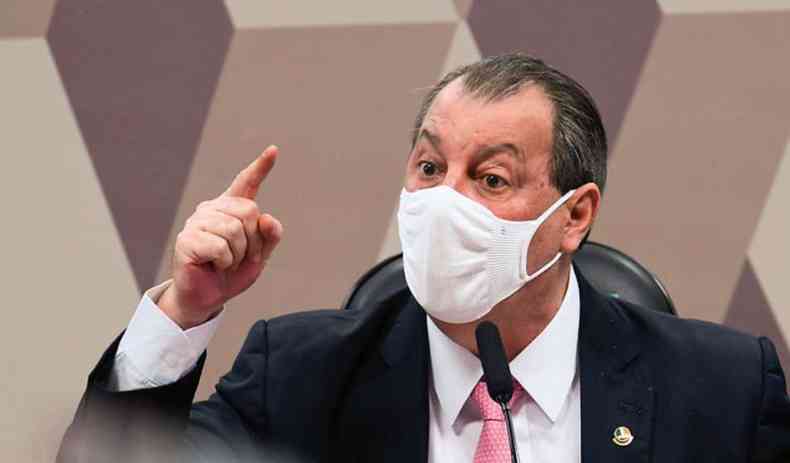 Omar Aziz criticou presena de Bolsonaro em inaugurao de obra no Maranho(foto: Edilson Rodrigues/Agncia Senado)