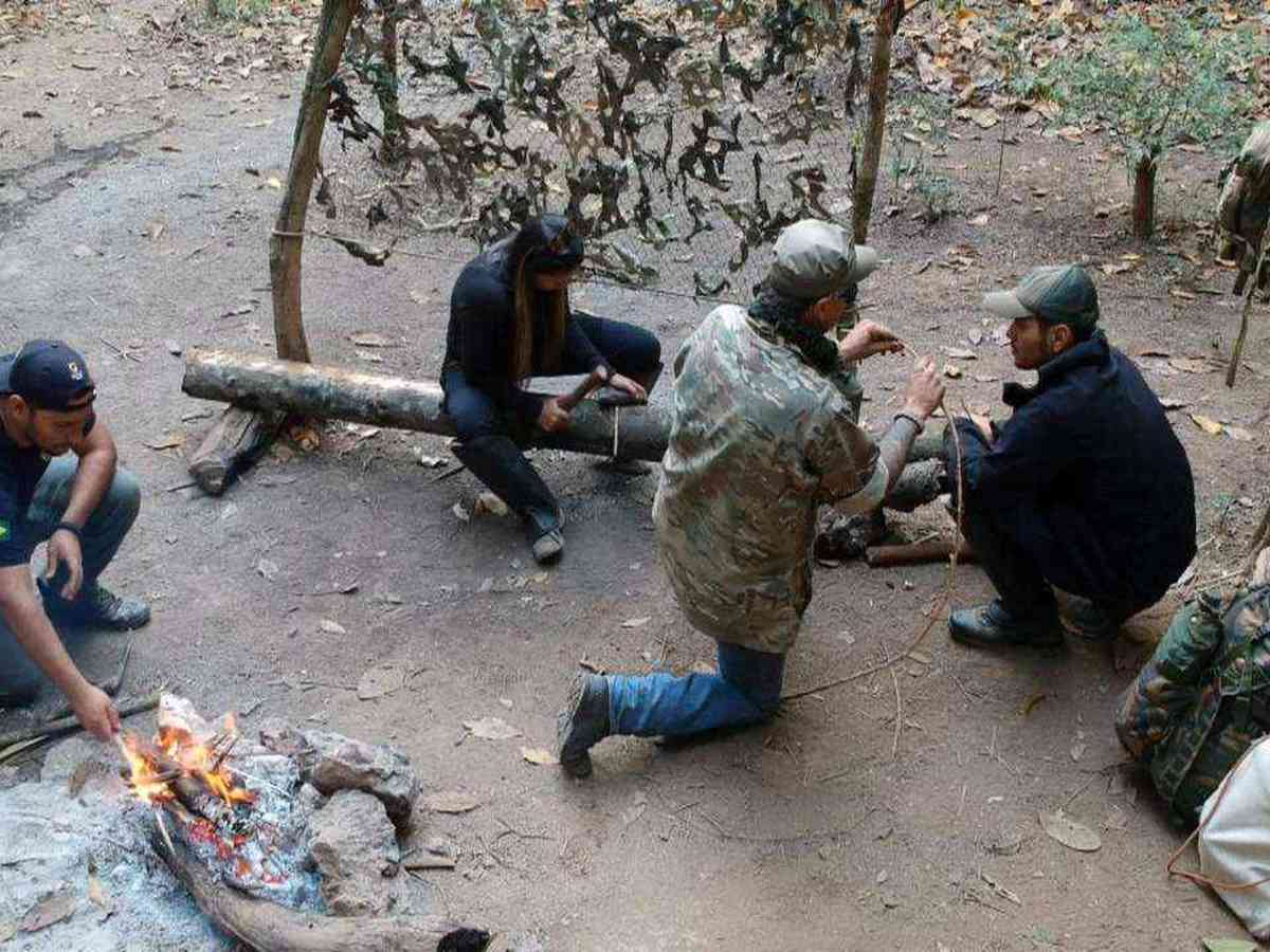 Largados e Pelados: curso realizado em Jaboticatubas prepara para reality -  Gerais - Estado de Minas