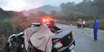 Foto do acidente ocorrido na BR-381, altura de Joo Monlevade(foto: Bell Silva/O Popular)