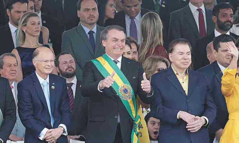 Jair Bolsonaro participou da solenidade em Braslia com os empresrios Edir Macedo e Slvio Santos (foto: Dida Sampaio/Estado Contedo)