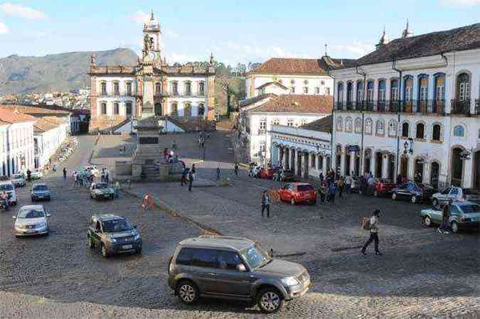Turistas que forem a Ouro Preto neste fim de semana podero estacionar seus veculos na praa(foto: Beto Magalhes/EM/D.A.Press)