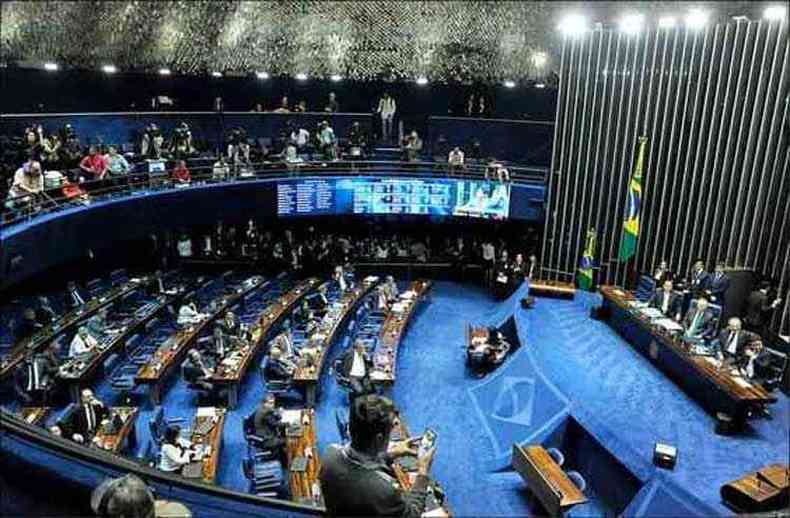 Plenrio do Senado: tendncia, segundo os prprios petistas,  de que Dilma Rousseff seja condenada e perca os ltimos dois anos e meio de mandato (foto: Jonas Pereira/Agncia Senado - 11/5/16)