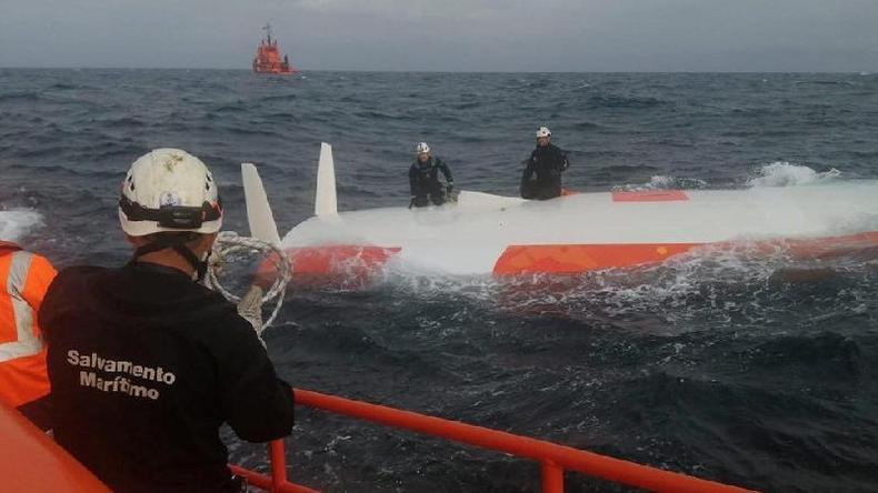 Operao de resgate de navegador no mar