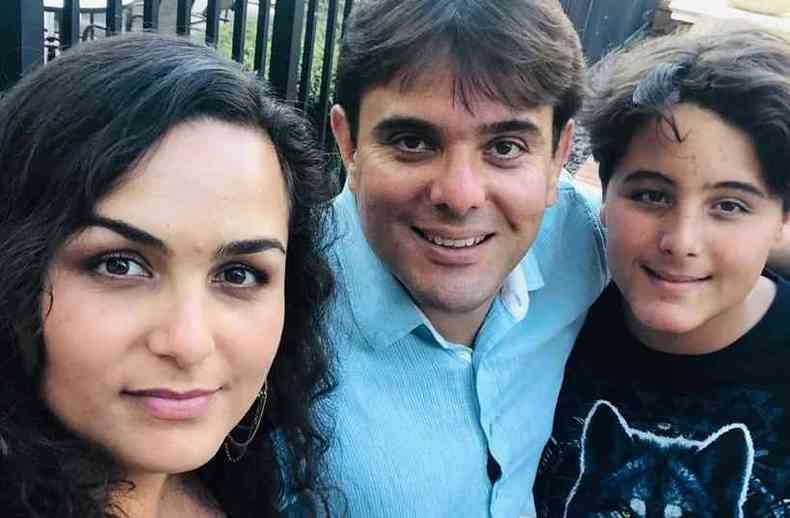 Matheus Comunian, a mulher, Amanda, e o filho, Matheus, foram viver nos EUA, por estarem desacreditados no Brasil(foto: Arquivo pessoal)