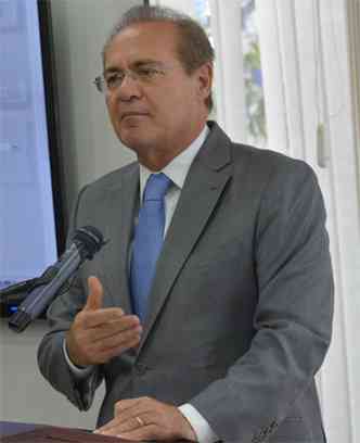 A estrutura de comunicao de Renan ser maior do que a montada por Jos Sarney (foto: Wilson Dias/ABR)