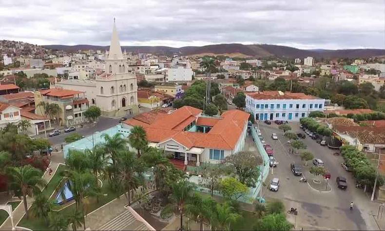 Homem levava uma vida tranquila, sem levantar suspeitas, em Salinas
