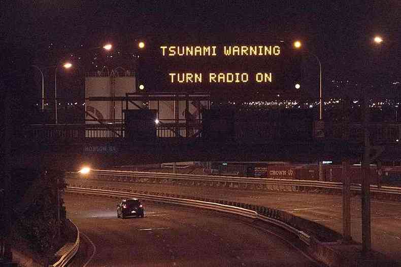 Alerta de tsunami em Wellington(foto: MARTY MELVILLE / AFP )