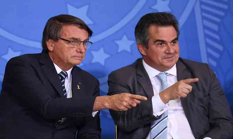 Jair Bolsonaro e Ciro Nogueira em evento no Palcio do Planalto 
