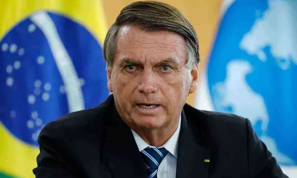 Bolsonaro cancela entrevista a rádio mineira antes de ir a BH