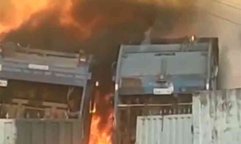 Vdeo mostra caminhes tomados pelas chamas no incio da manh(foto: Reproduo da internet/WhatsApp)