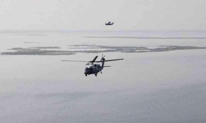  Cinco marinheiros são declarados mortos após queda de helicóptero nos EUA 