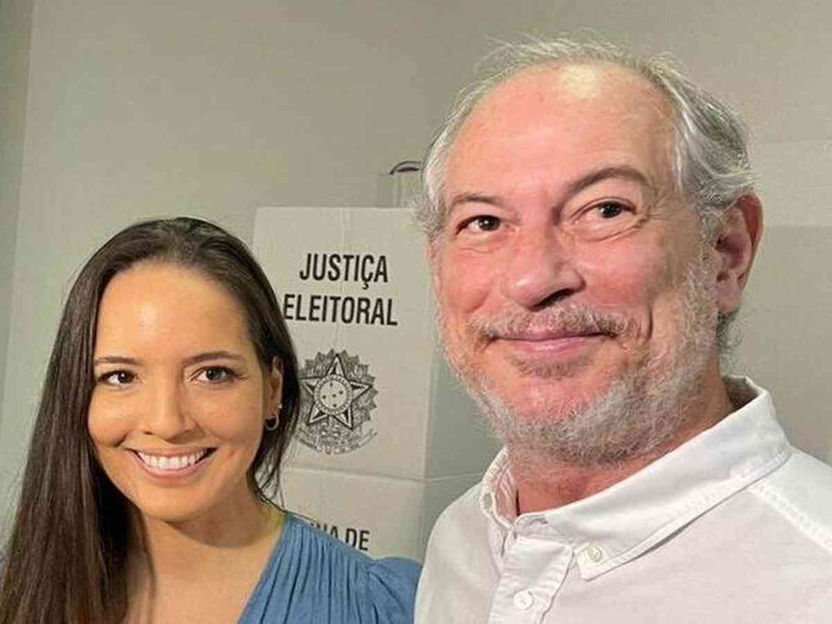 Ciro Gomes vota no Cear