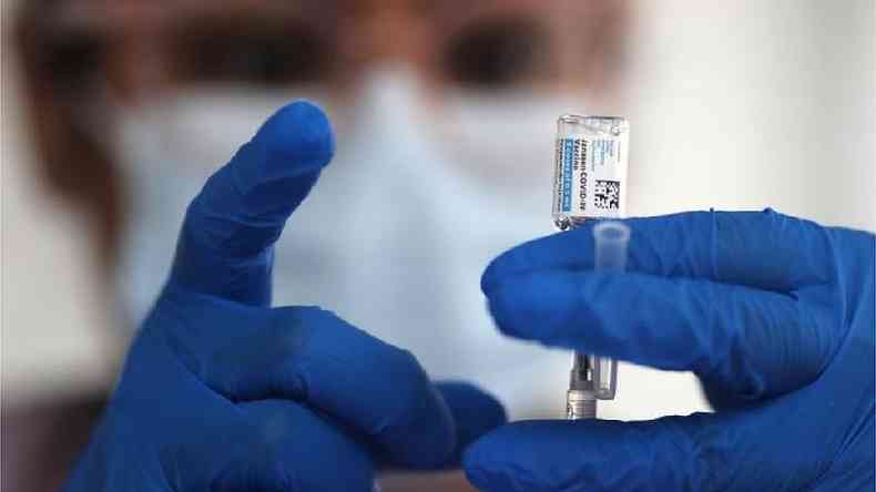 EUA debatem se vacina contra a covid-19 deve ser critrio fundamental em trabalhos