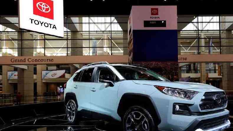 Um carro da Toyota, a empresa mais endividada do mundo