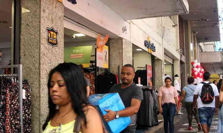 Dia Livre de Impostos: 50 mil lojas no País e descontos até 70%; veja lista