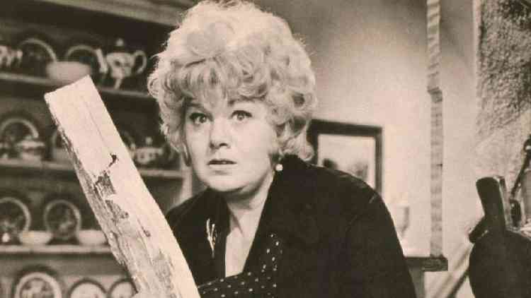 Shelley Winters em um cartaz de 'Fbula Macabra'