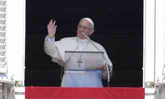 Em carta, Papa recusa convite de Temer(foto: Tiziana FABI / AFP)