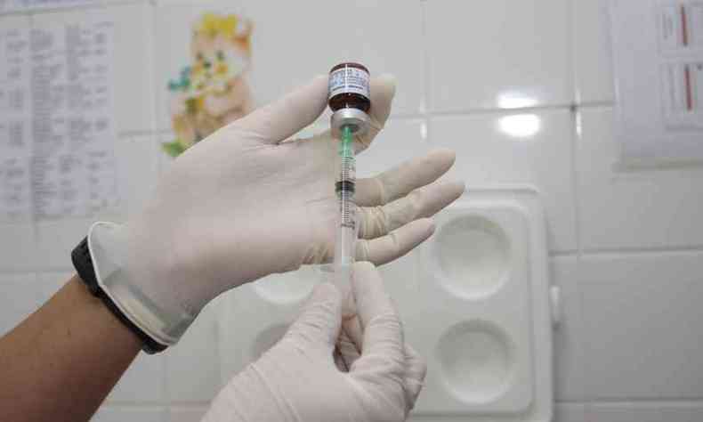 A Campanha Nacional de Vacinao contra a Poliomielite e o Sarampo comea nesta segunda-feira em todo o pas(foto: Edsio Ferreira/EM)