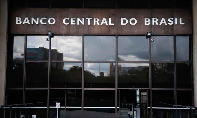 Maioria dos economistas acredita em diminuio de 0,25 ponto na taxa bsica de juros, que cairia para 13,50% ao ano