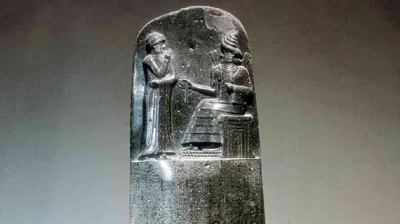 O Cdigo de Hamurabi foi cunhado em uma escultura em pedra(foto: Getty Images)