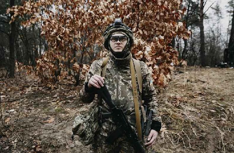 Mykhailo, um programador de computador de 25 anos