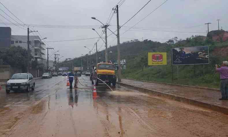 Pelo menos nos ltimos dez anos as chuvas provocam estragos peridicos em Joo Monlevade(foto: Ascom/Prefeitura de Joo Monlevade )