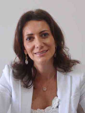 Nutricionista , Elaine Cristina Moreira 