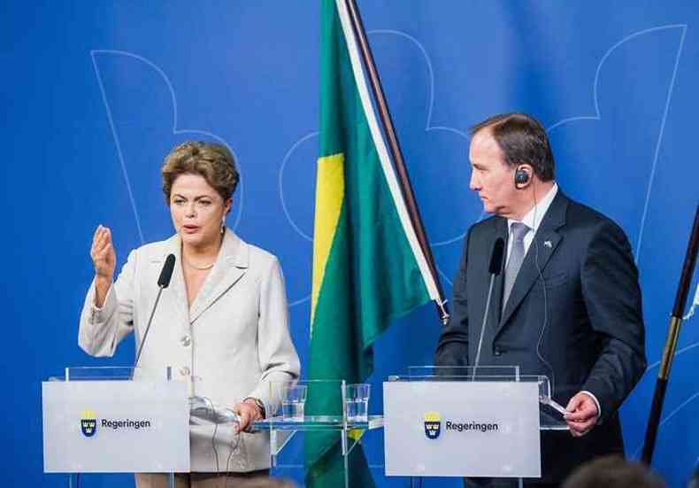 Dilma durante coletiva de imprensa em Estocolmo(foto: Jonathan Nackstrand/AFP)