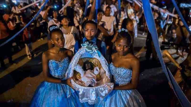  O povo da Colômbia que celebra o Natal em fevereiro e com um Menino Jesus negro 