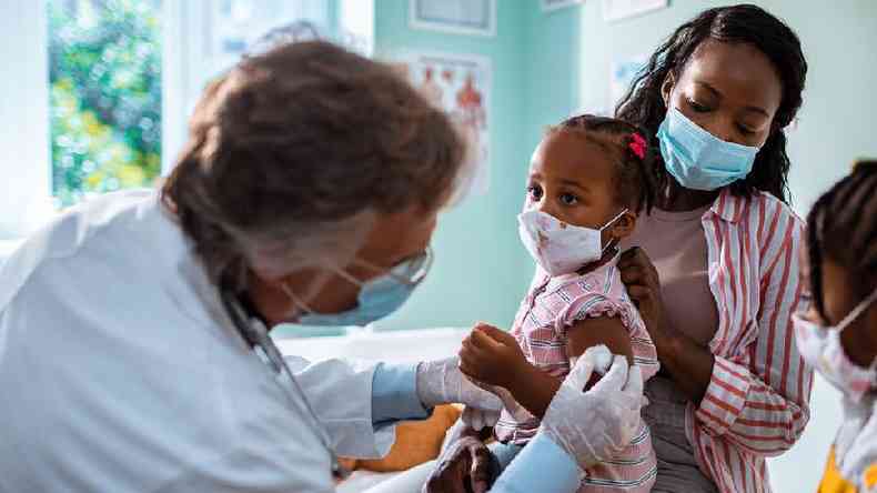 Presidente Bolsonaro afirmou que 'ningum pode obrigar ningum a tomar vacina'(foto: Getty Images)